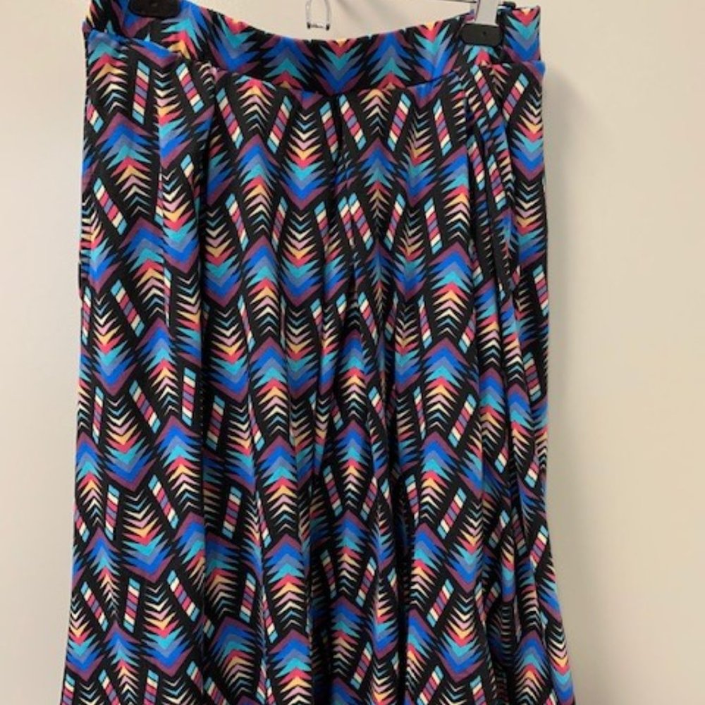 Lularoe Madison - Color Block Pattern - image 1